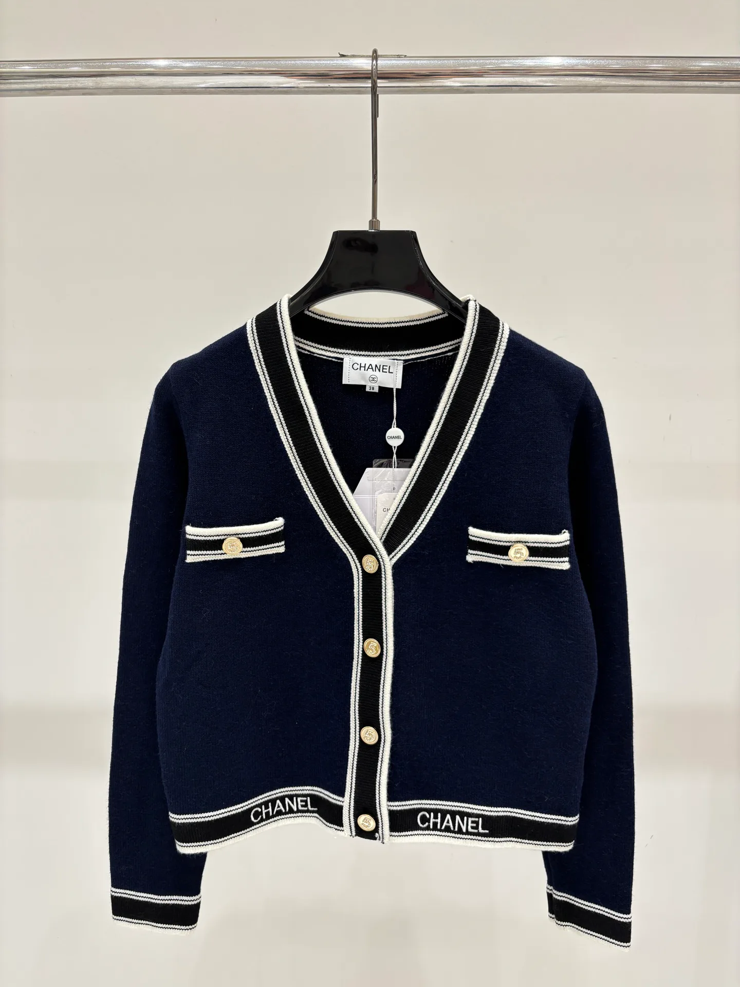 Women's Jumpers And Sweaters CHANEL 18138026