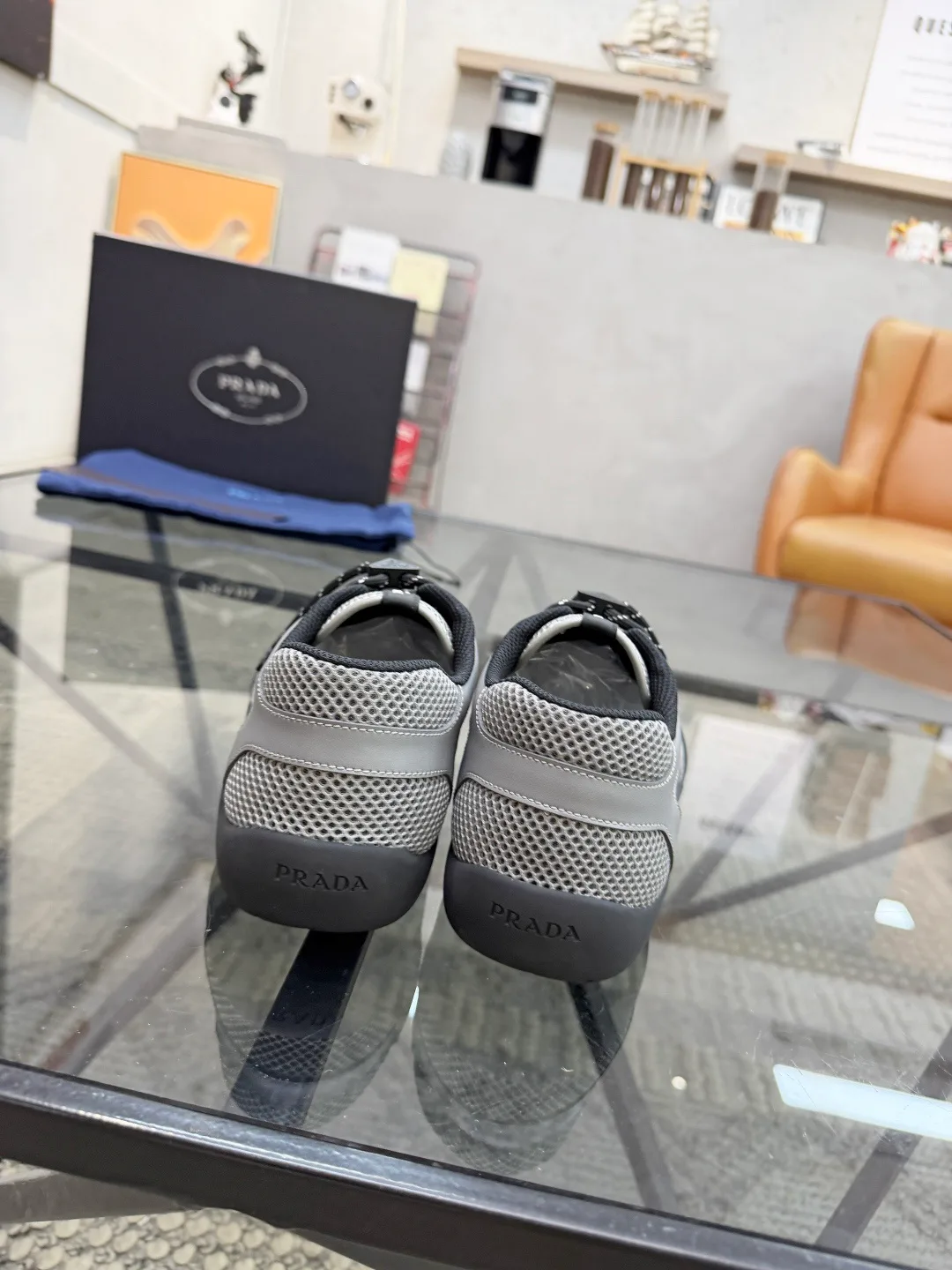 Men's Sneakers PRADA 18346363