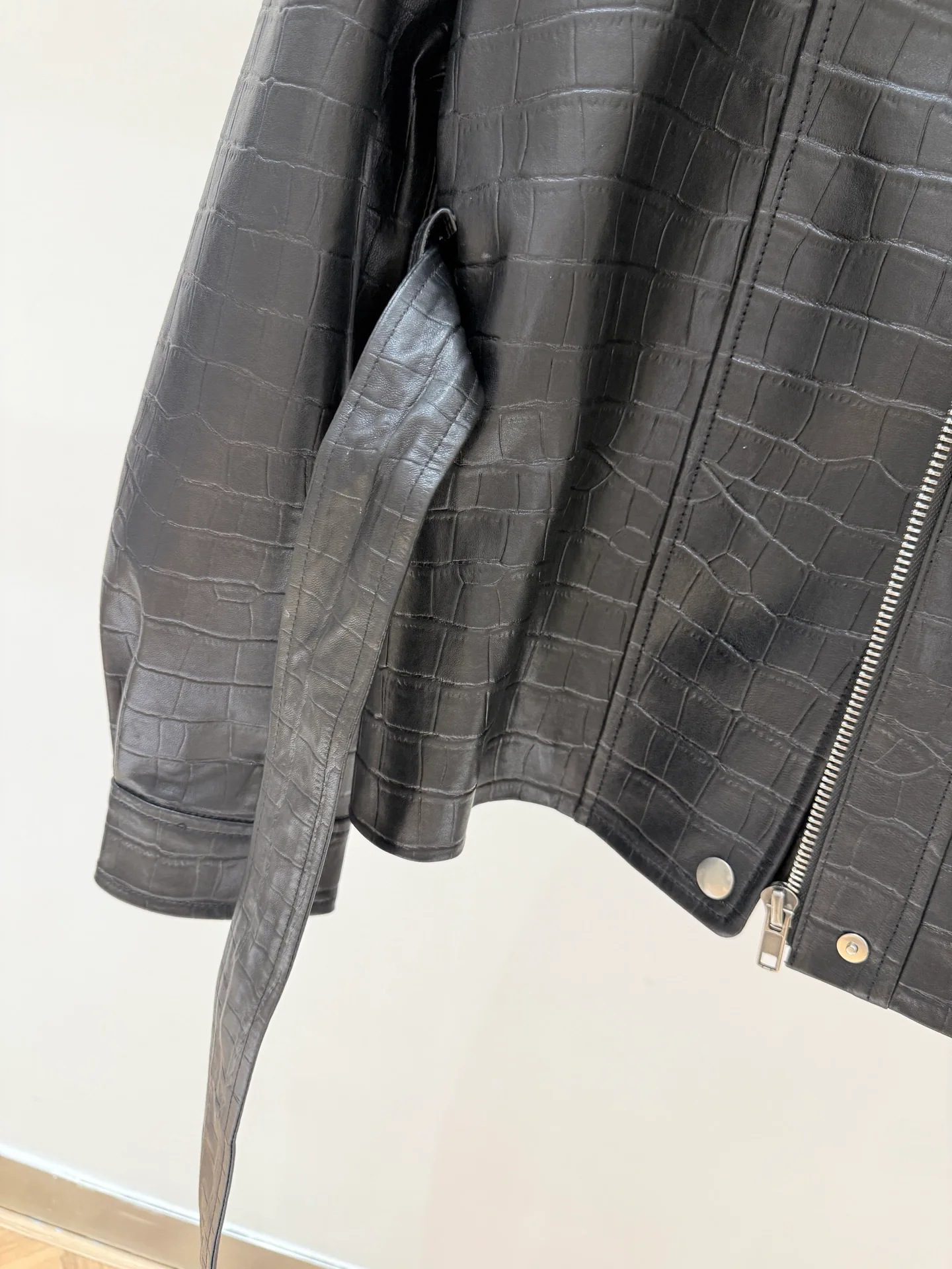 Women's Leather Jackets And Sheepskin Coats THE ROW 17850855