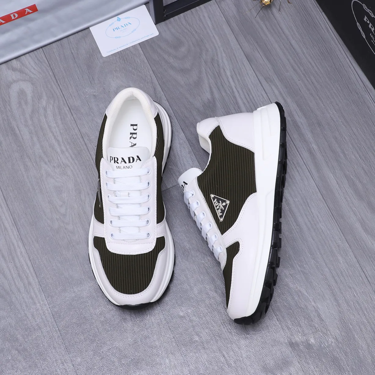 Men's Sneakers PRADA 17429863