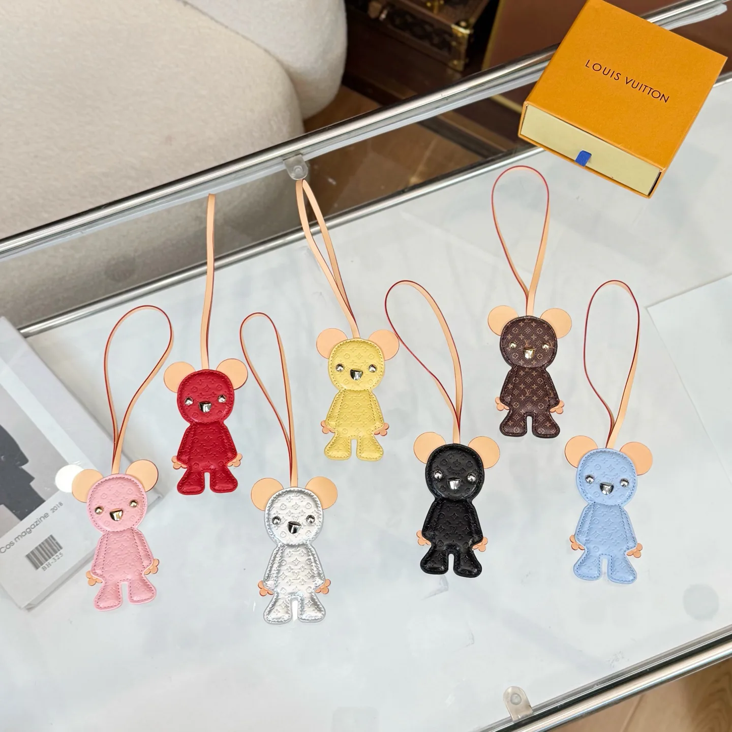 Key Cases LOUIS VUITTON 18251522