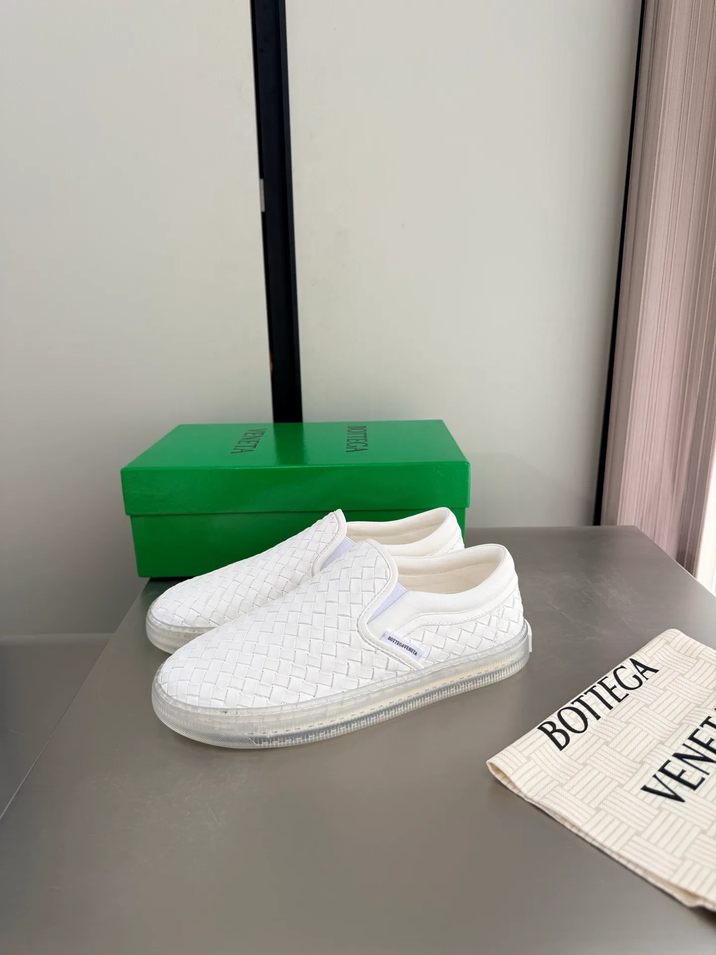 Women's Sneakers BOTTEGA VENETA 17722640