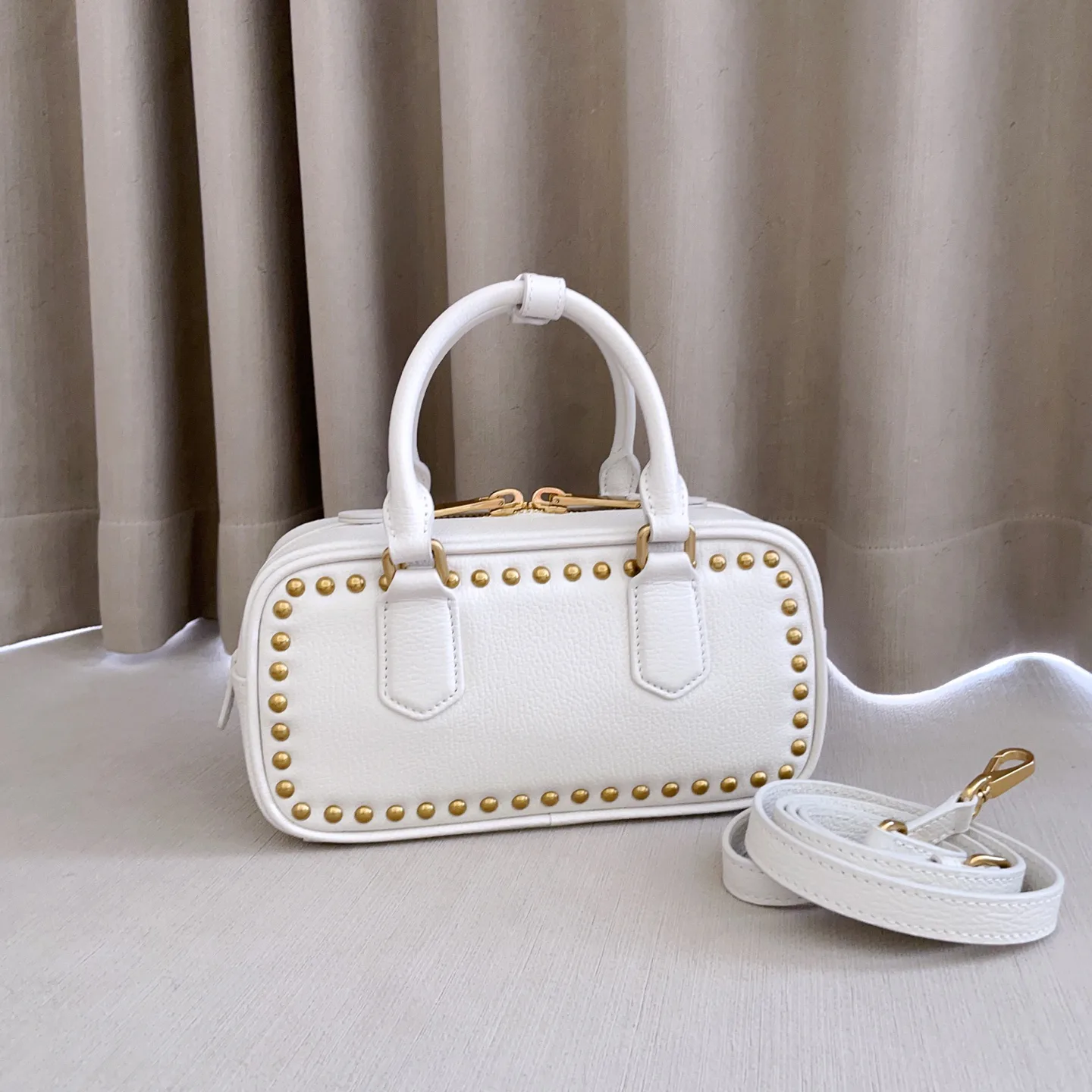 Women's Classic Handbags MIU MIU 17842274