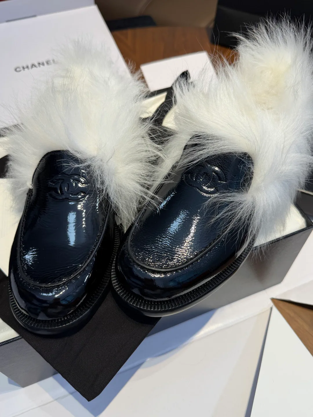 Women's Loafers And Moccasins CHANEL 18468687