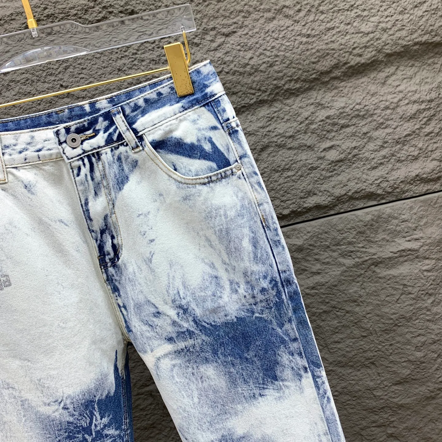 Men's Jeans BALENCIAGA 18296267
