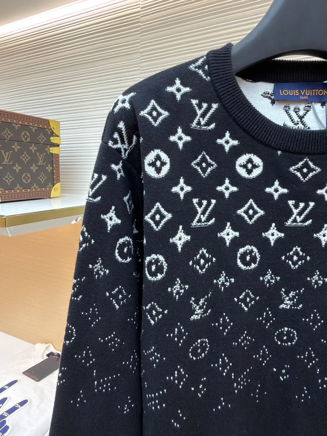 Men's Jumpers And Sweaters LOUIS VUITTON 18359956