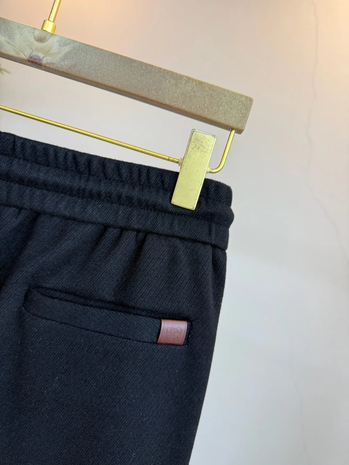 Men's Trousers BRUNELLO CUCINELLI 18084381