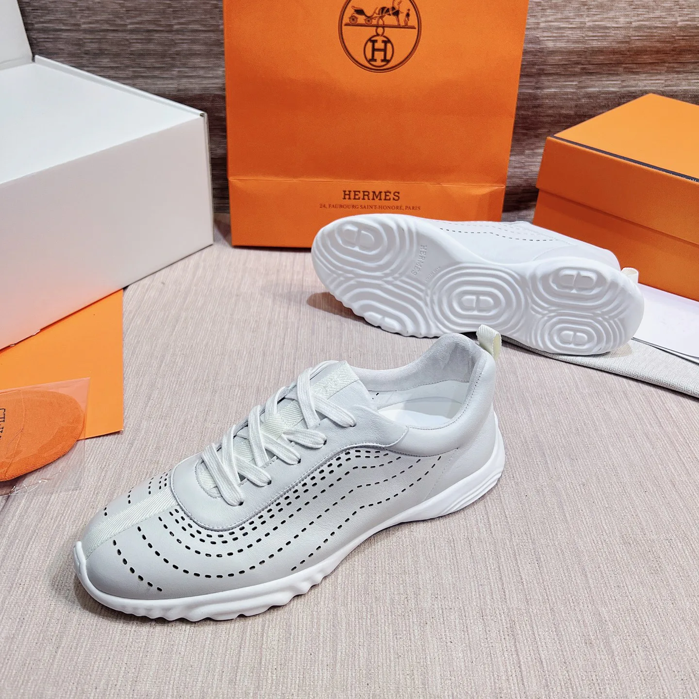 Men's Sneakers HERMES 17749560