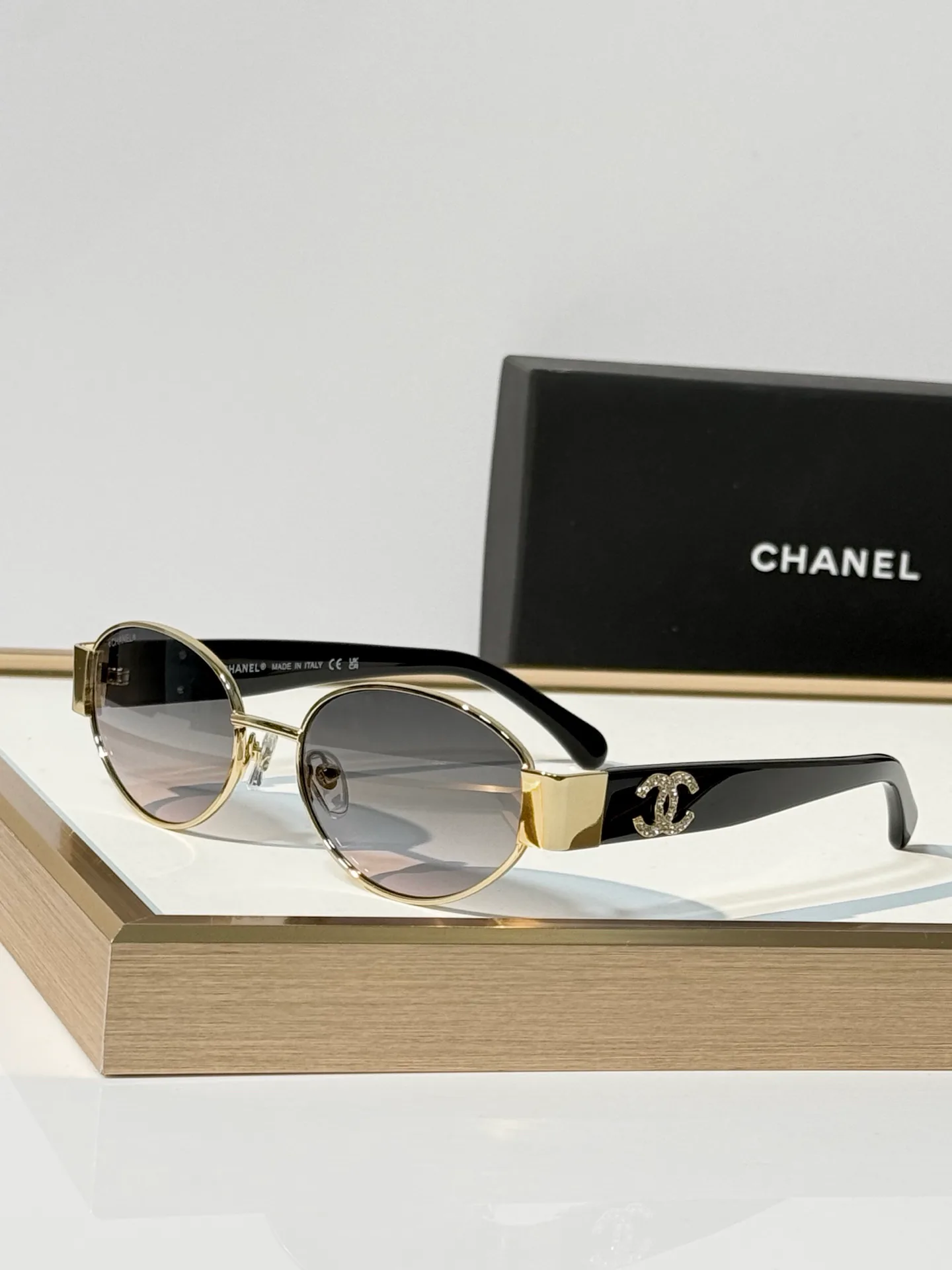Glasses CHANEL 18117585