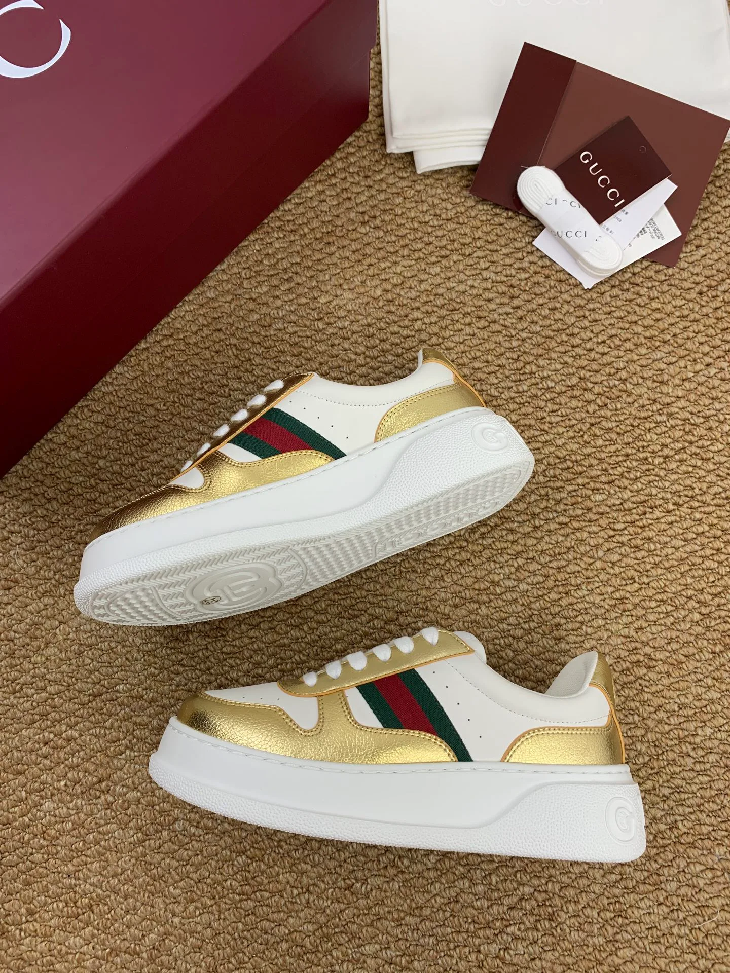 Women's Sneakers GUCCI 17545193