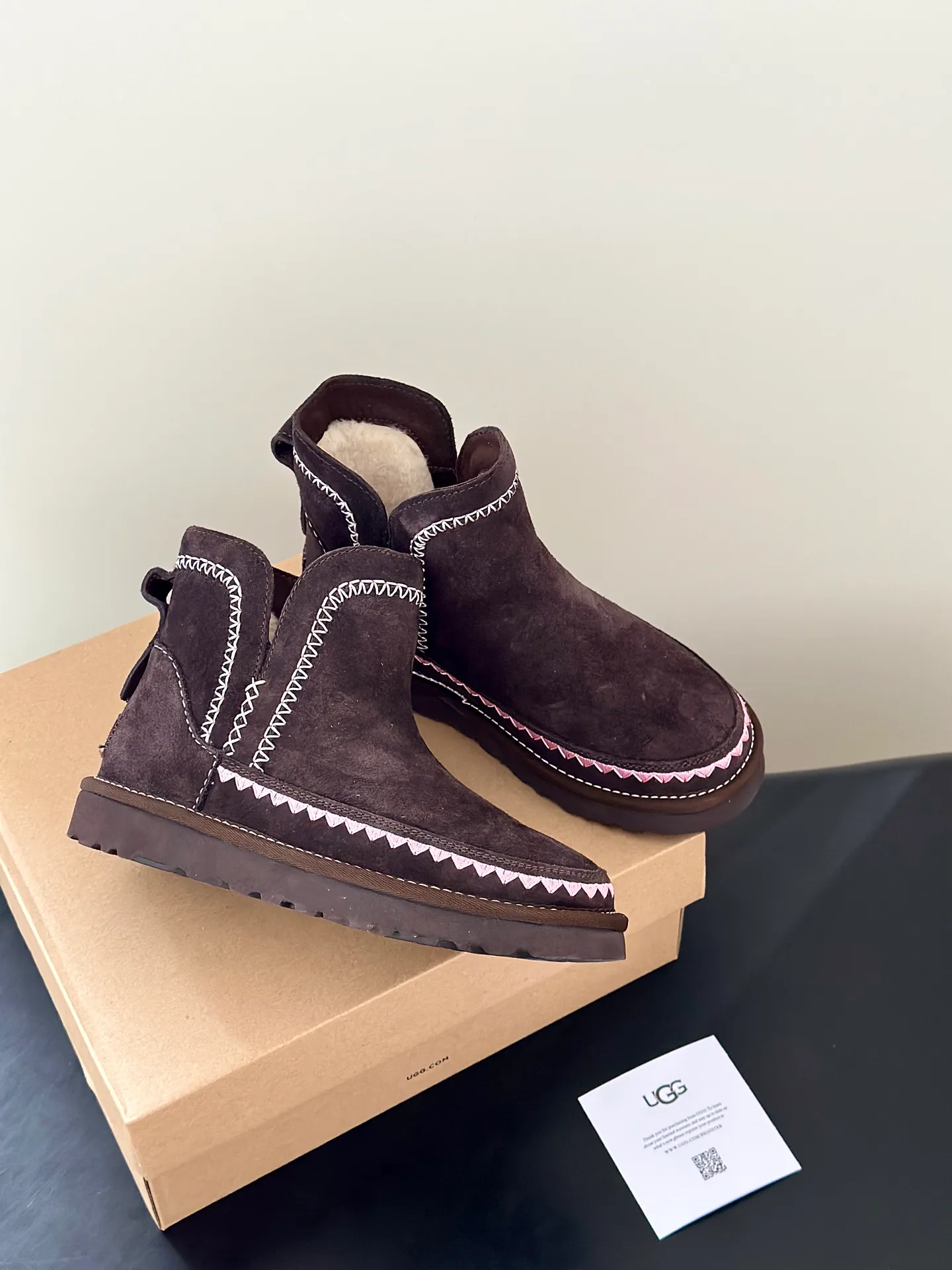 Women's Ugg Boots UGG 17864879
