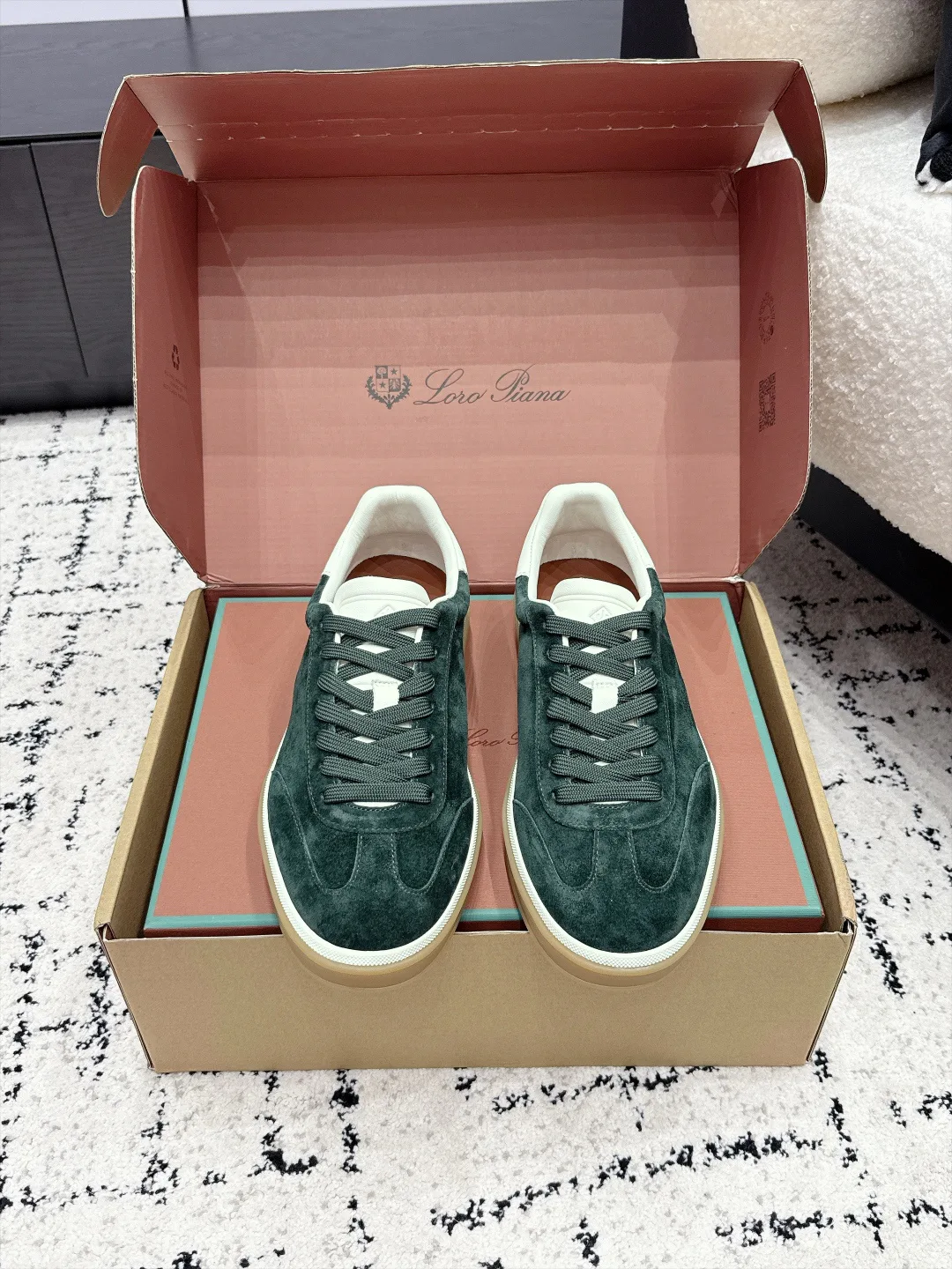 Women's Sneakers LORO PIANA 18133349