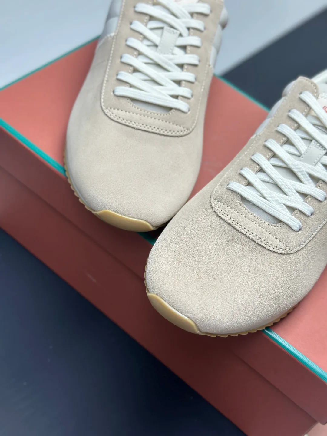 Women's Sneakers LORO PIANA 17505883