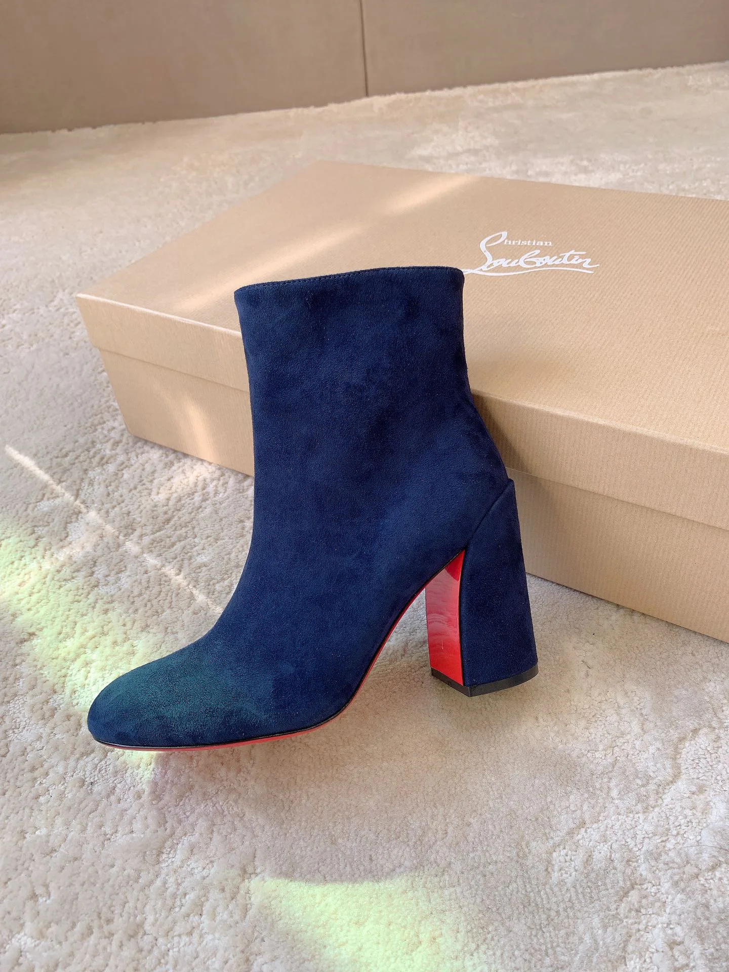 Women's Booties CHRISTIAN LOUBOUTIN 17962851