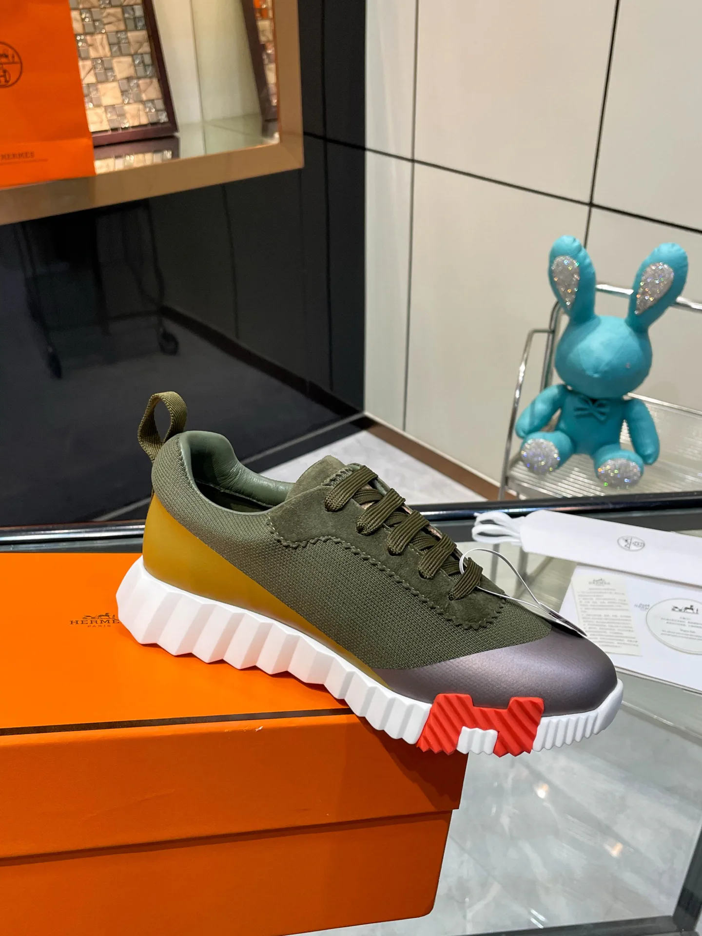 Women's Sneakers HERMES 17954780
