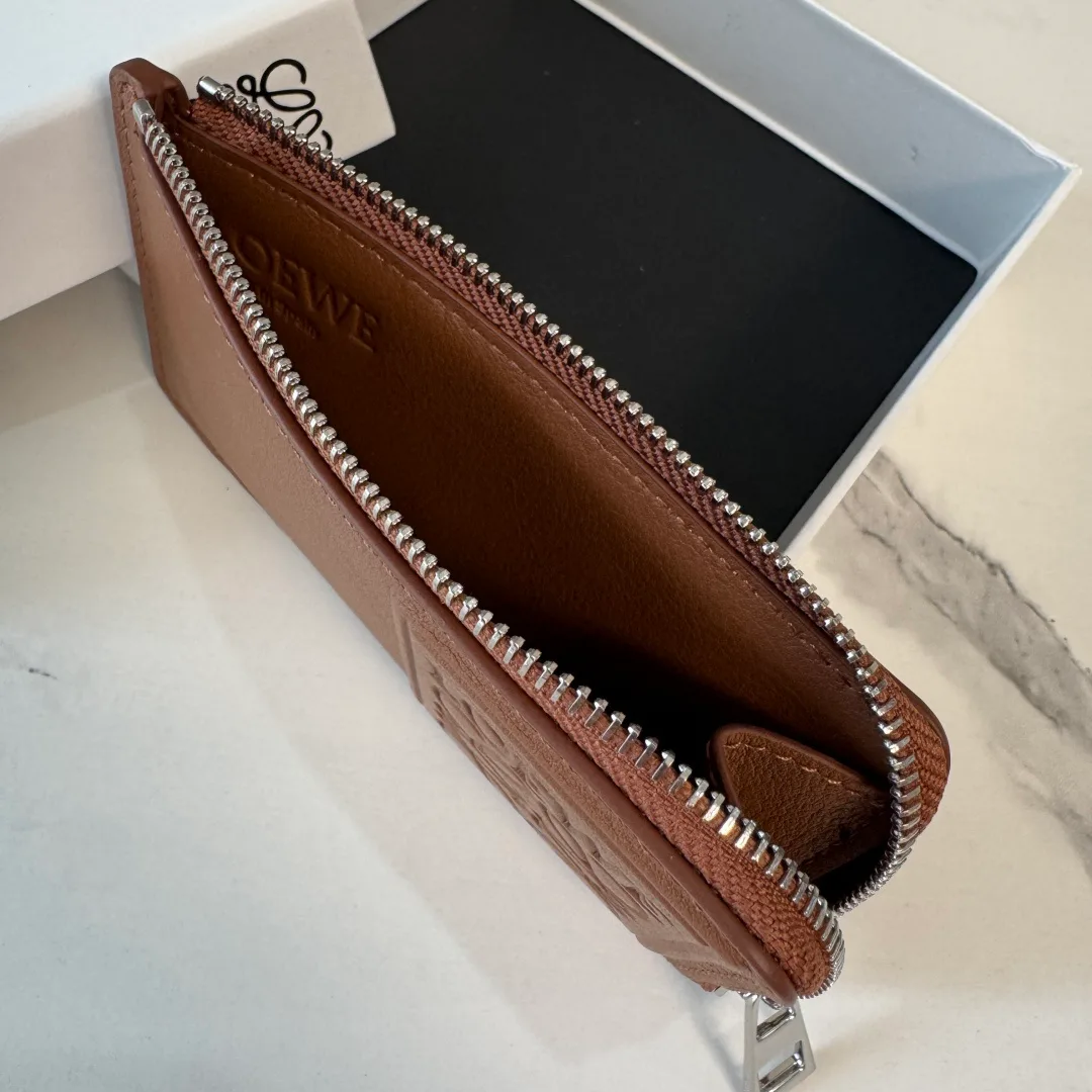 Women's Clutches LOEWE 17331718