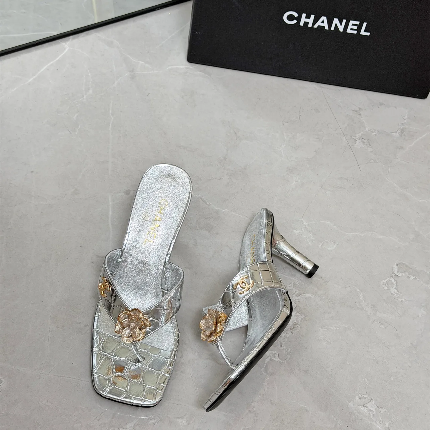 Women's Open-Toe Sandals CHANEL 17335021