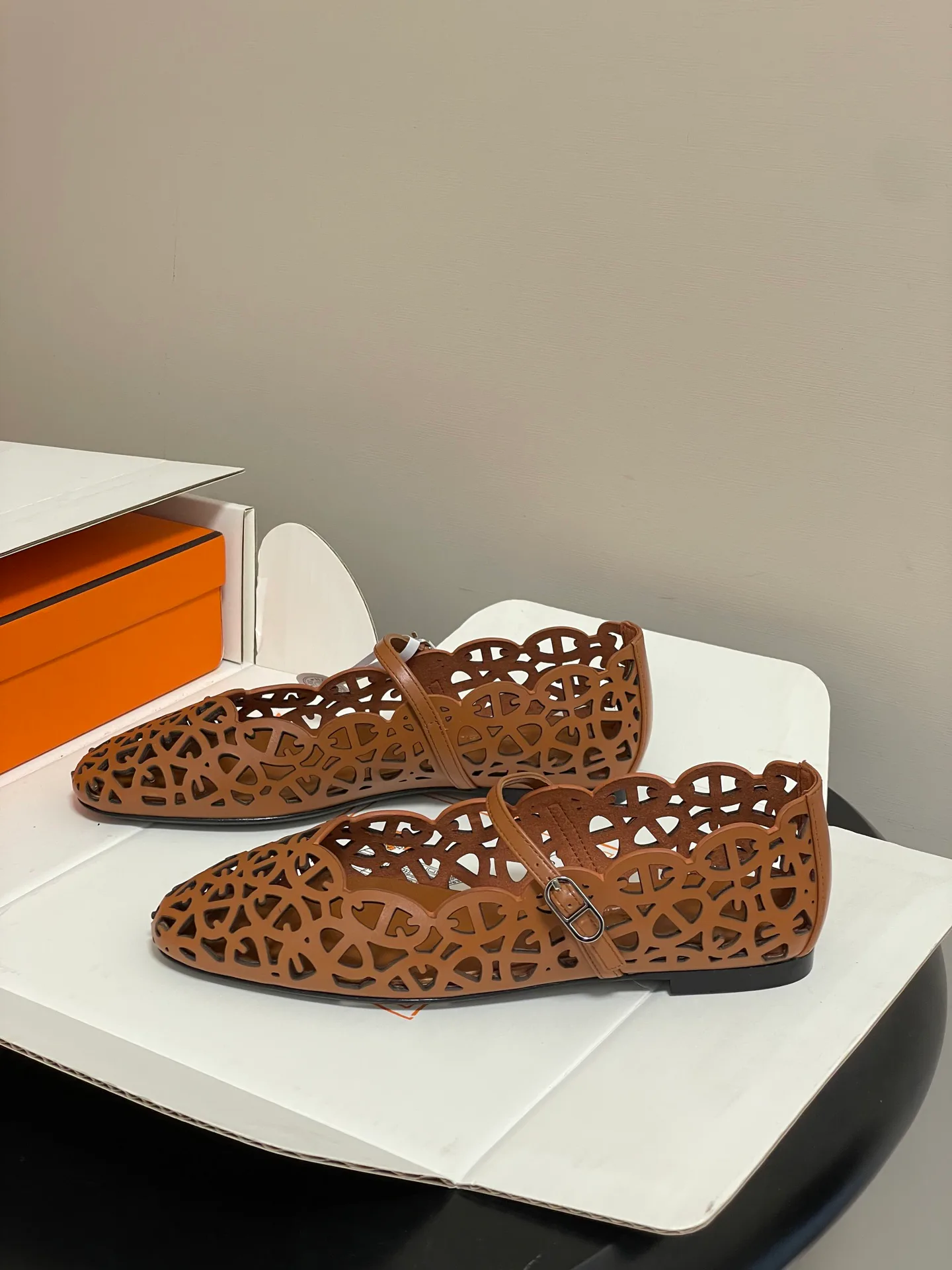 Women's Ballet Flats HERMES 17558036