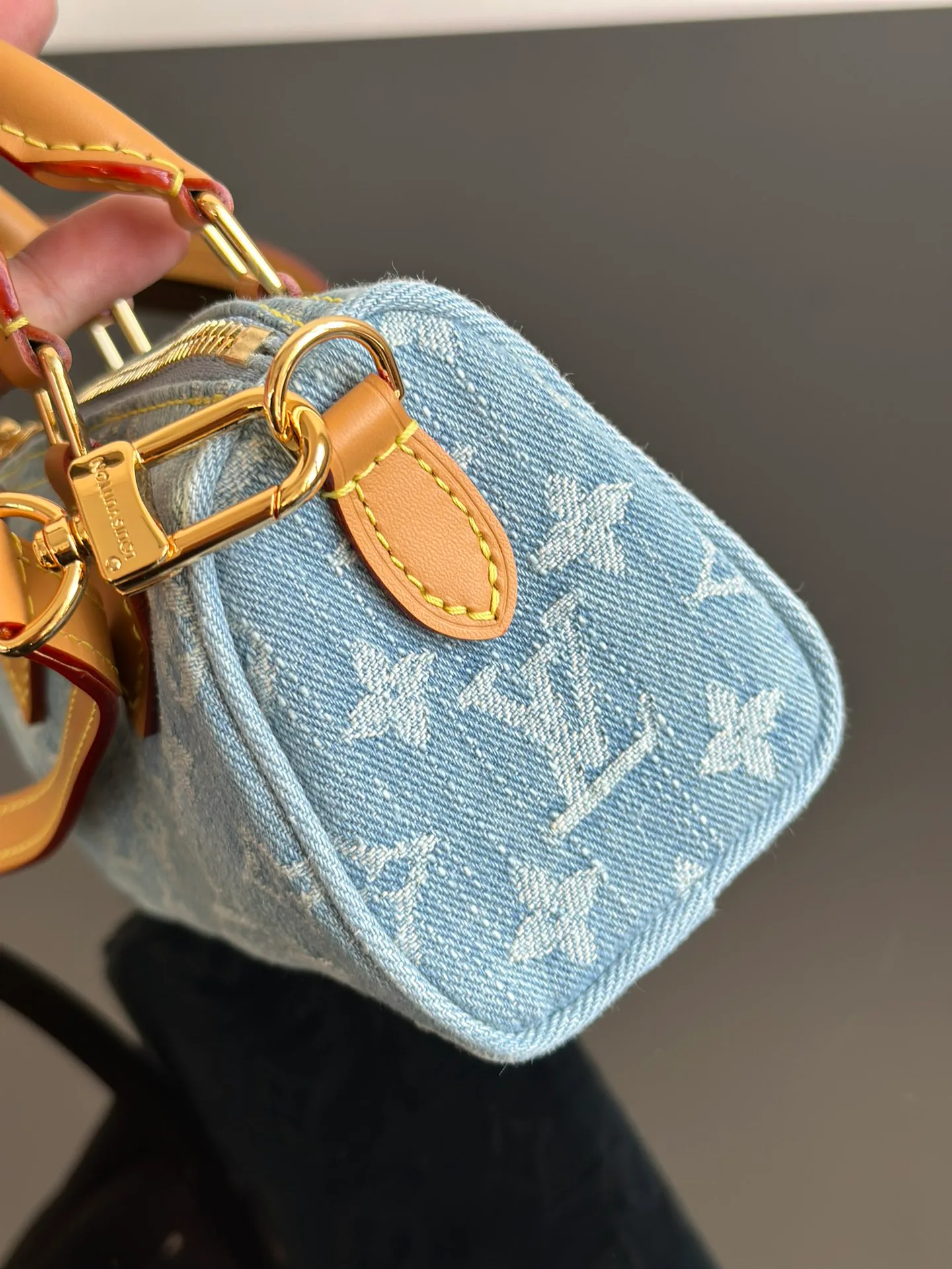 Women's Classic Handbags LOUIS VUITTON 18376479