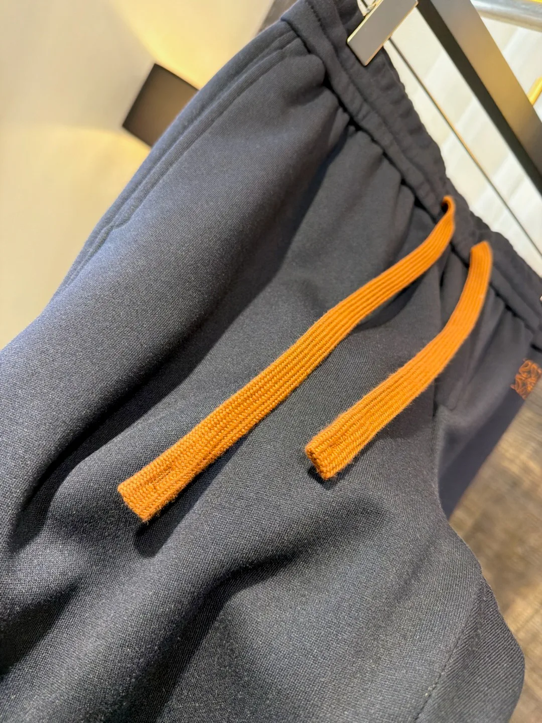 Women's Trousers LOEWE 17925002