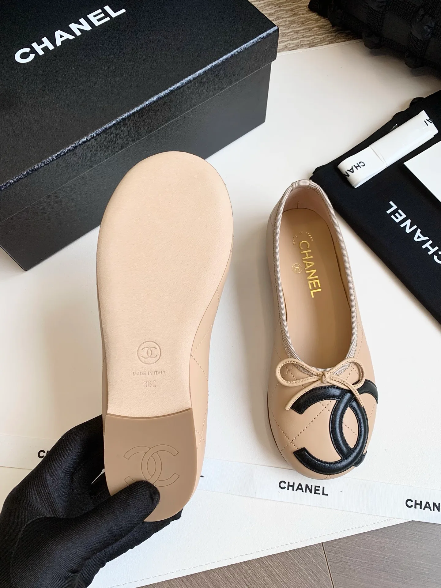 Women's Ballet Flats CHANEL 17990381