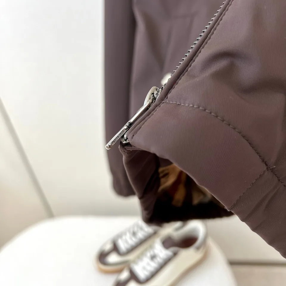 Men's Jackets And Down Jackets BURBERRY 18543057