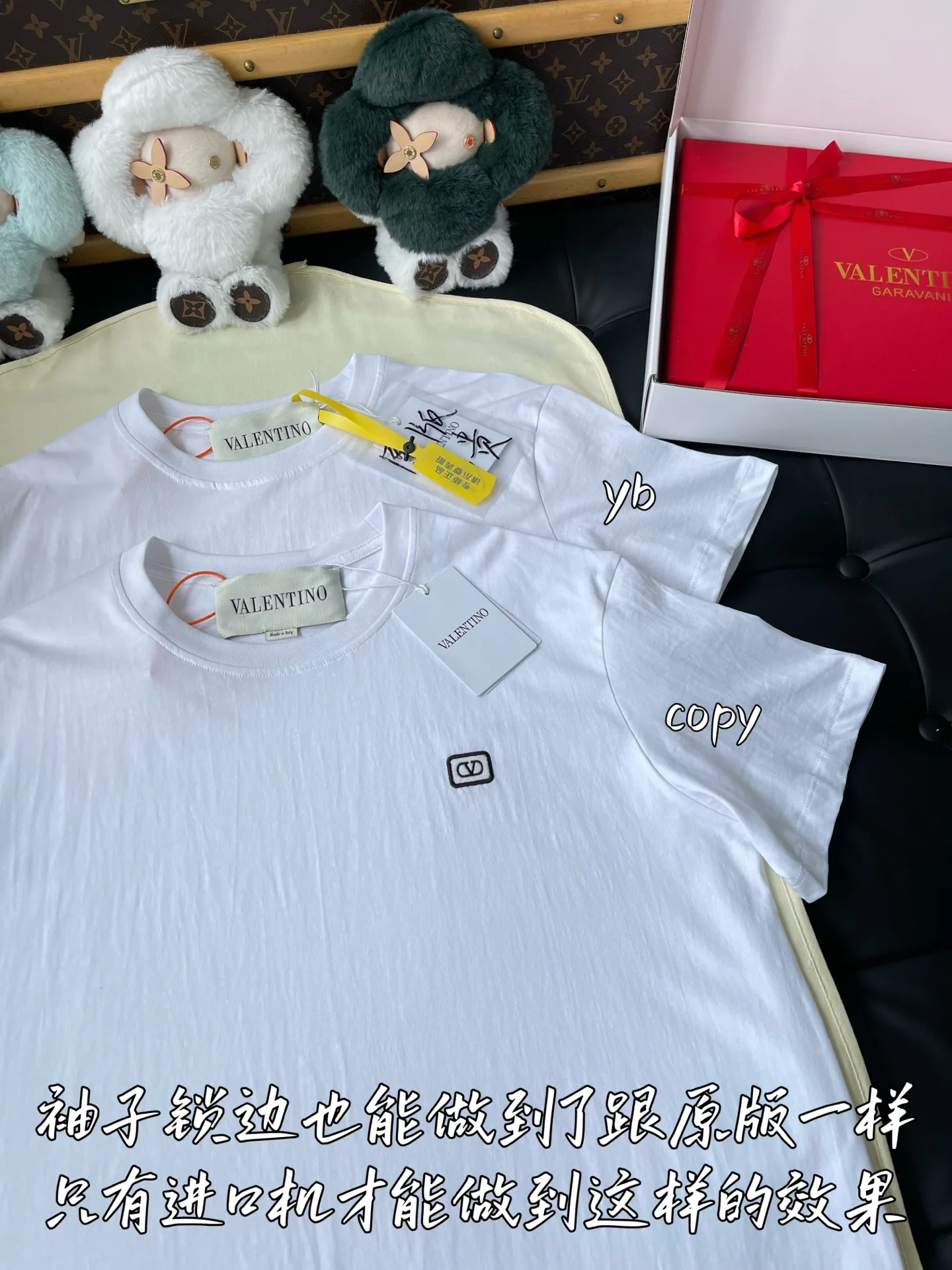 Women's T-Shirts VALENTINO 18191247