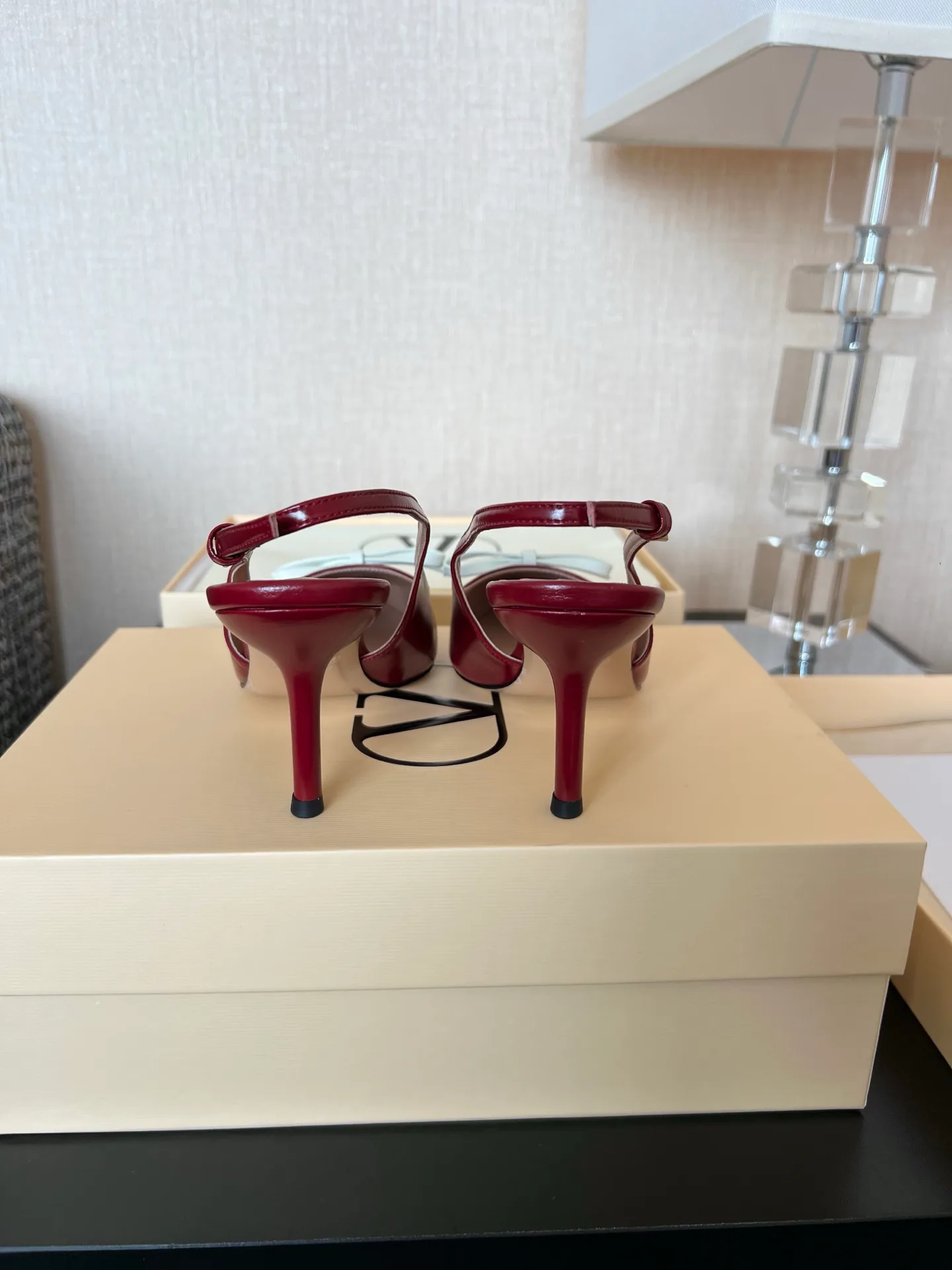 Women's Heels VALENTINO 17480219