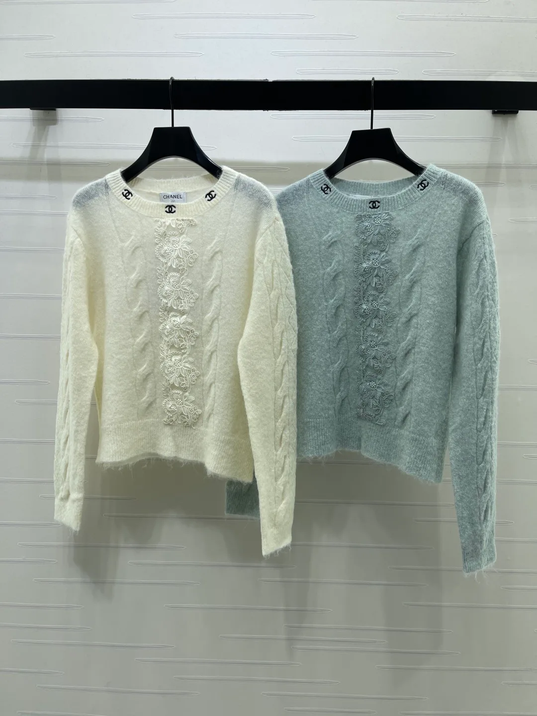 Women's Jumpers And Sweaters CHANEL 17941113