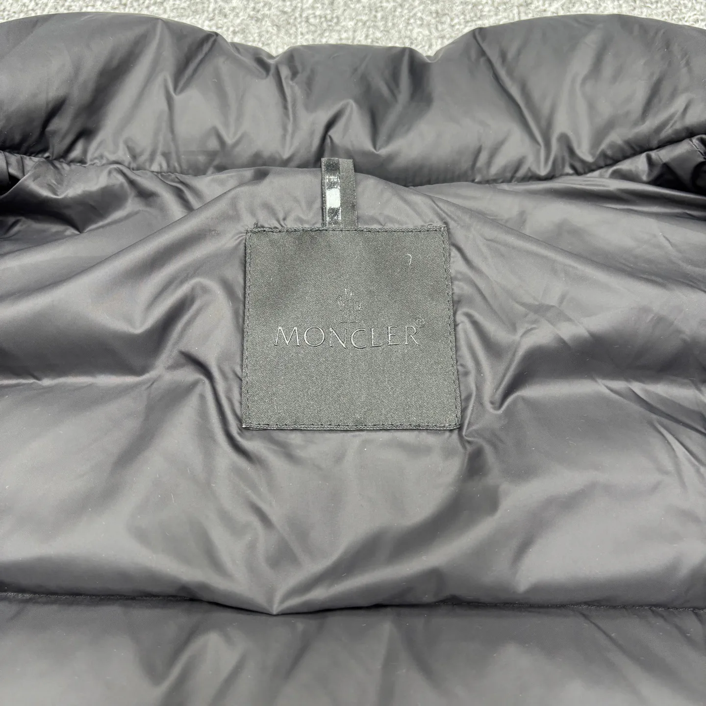 Men's Vests MONCLER 18334175