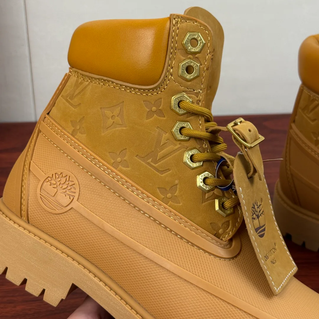 Men's Ankle Boots LOUIS VUITTON 18230769