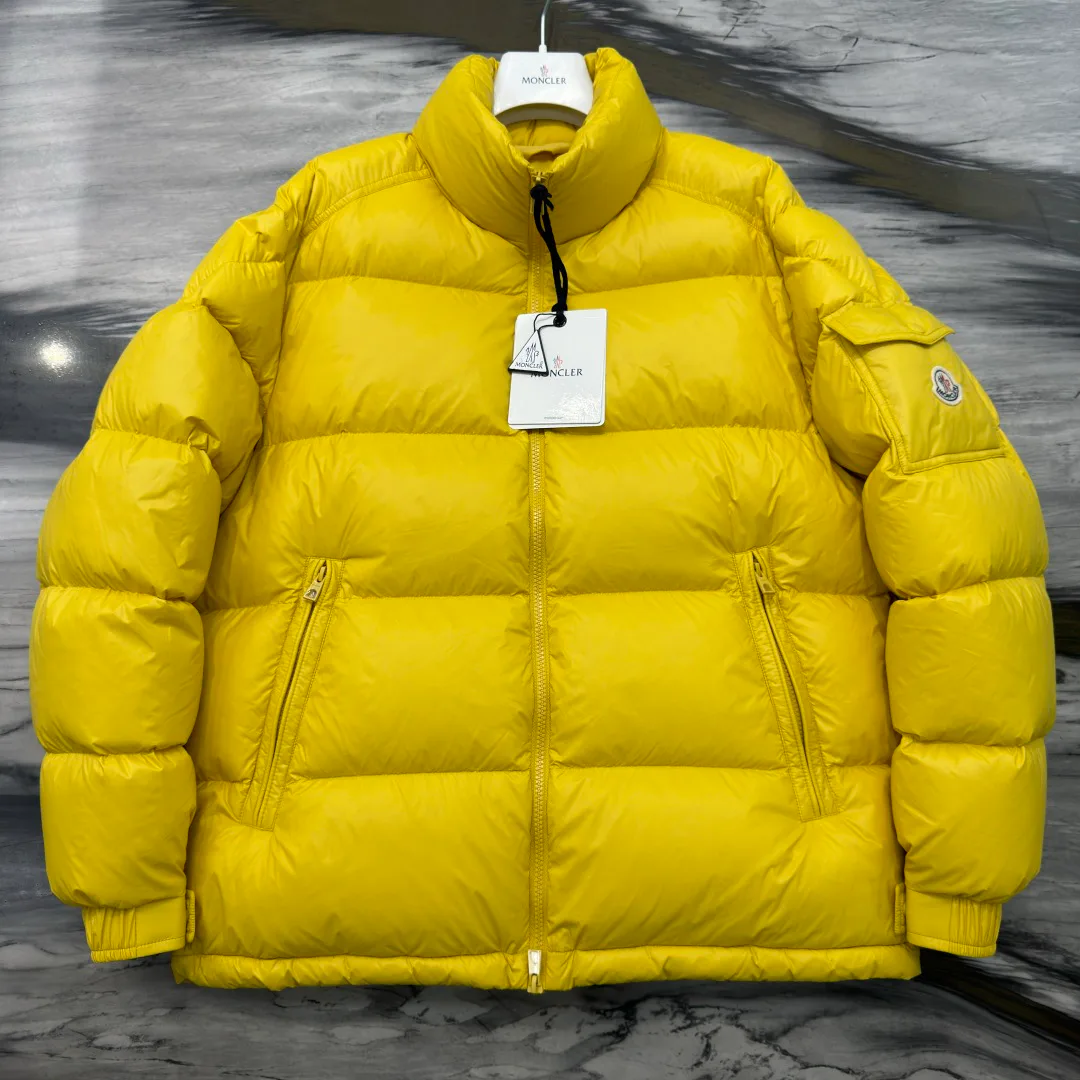 Men's Jackets And Down Jackets MONCLER 17927110