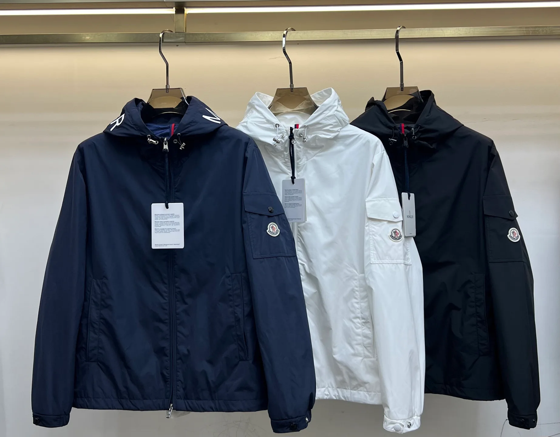 Men's Jackets And Down Jackets MONCLER 17340717