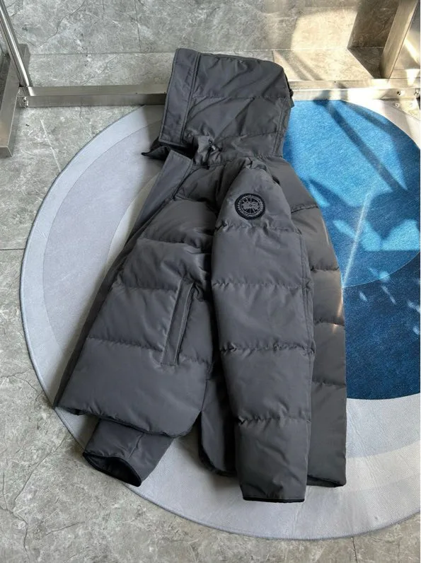 Women's Jackets And Down Jackets CANADA GOOSE 18111613