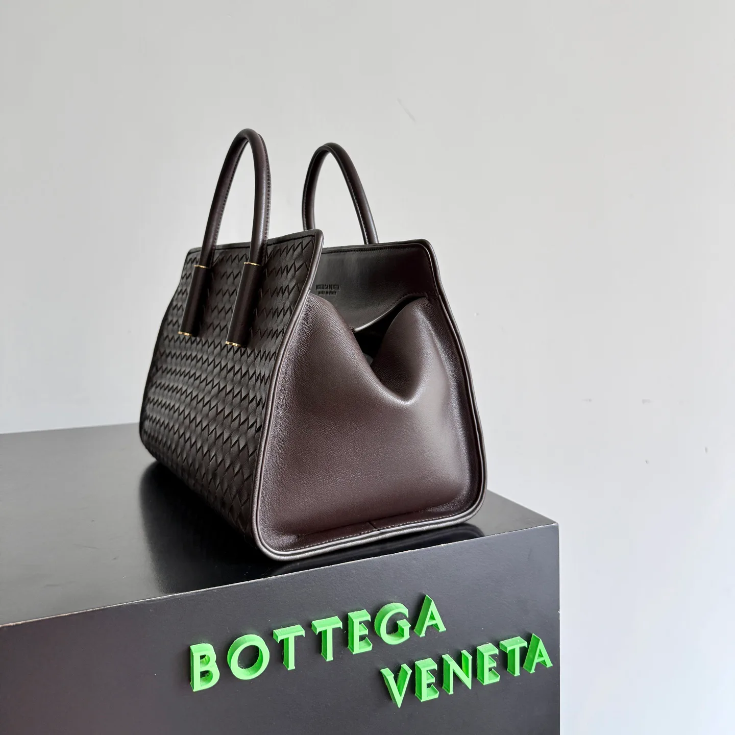 Women's Classic Handbags BOTTEGA VENETA 17791531