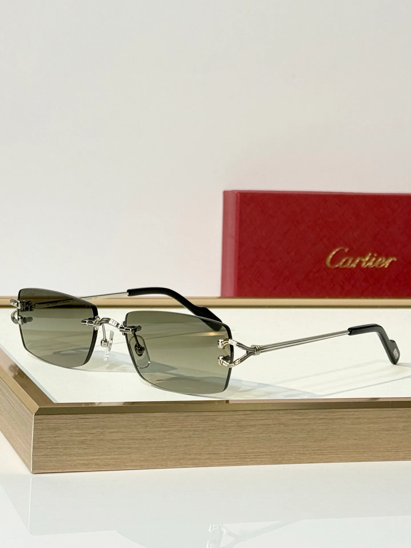 Glasses CARTIER 18404794