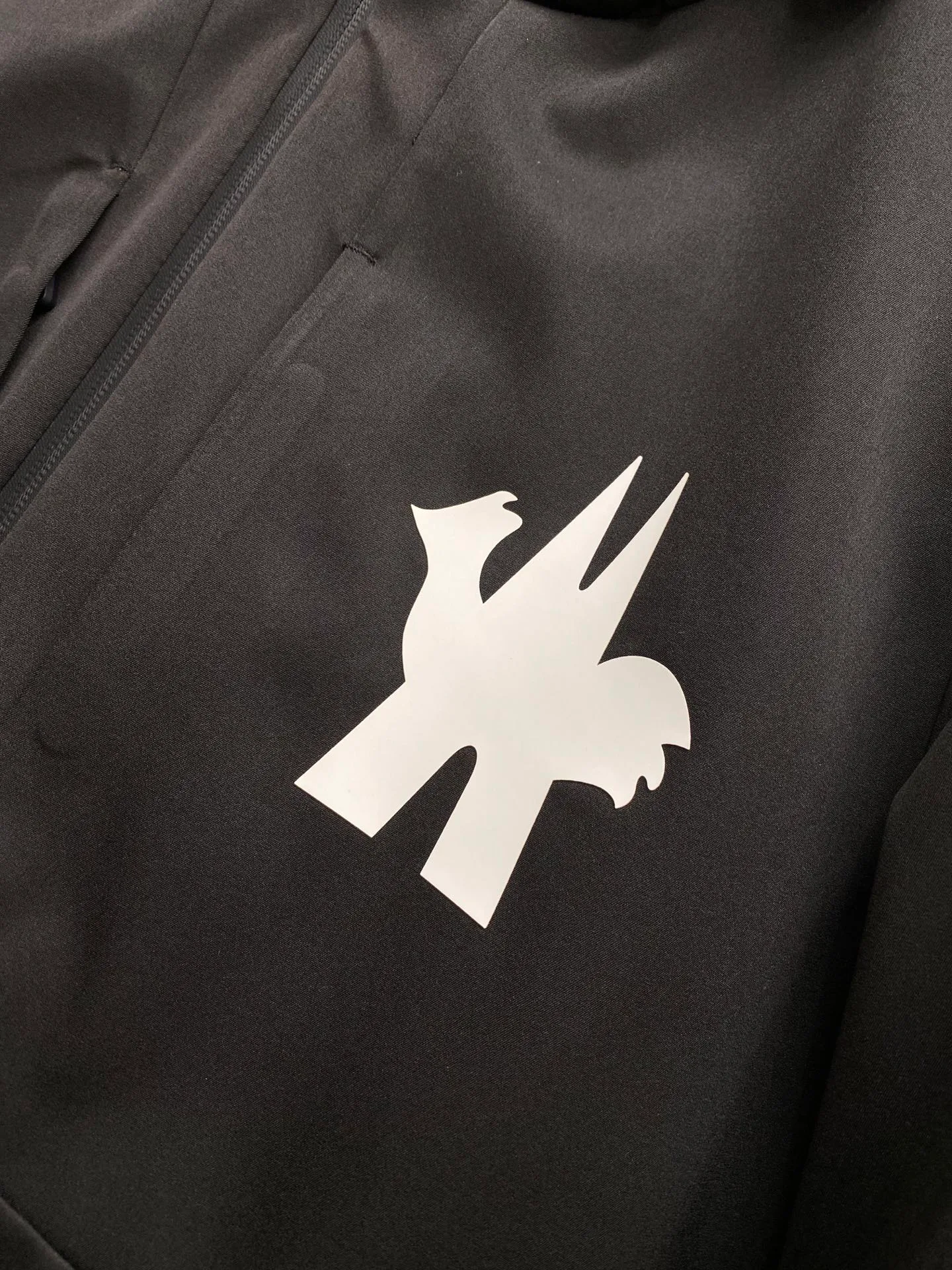 Women's Jackets And Down Jackets MONCLER 18348634