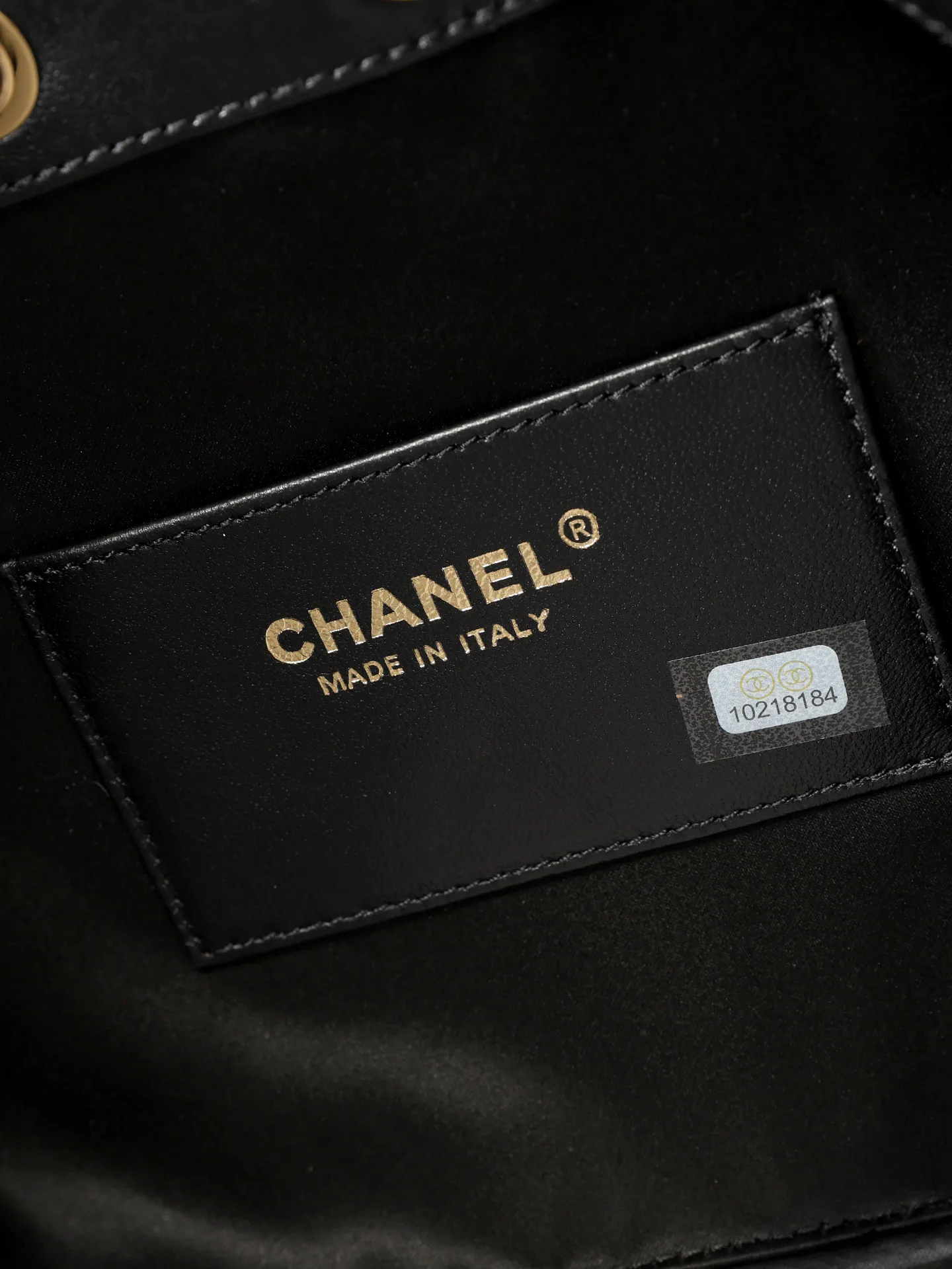 Women's Classic Handbags CHANEL 18000327