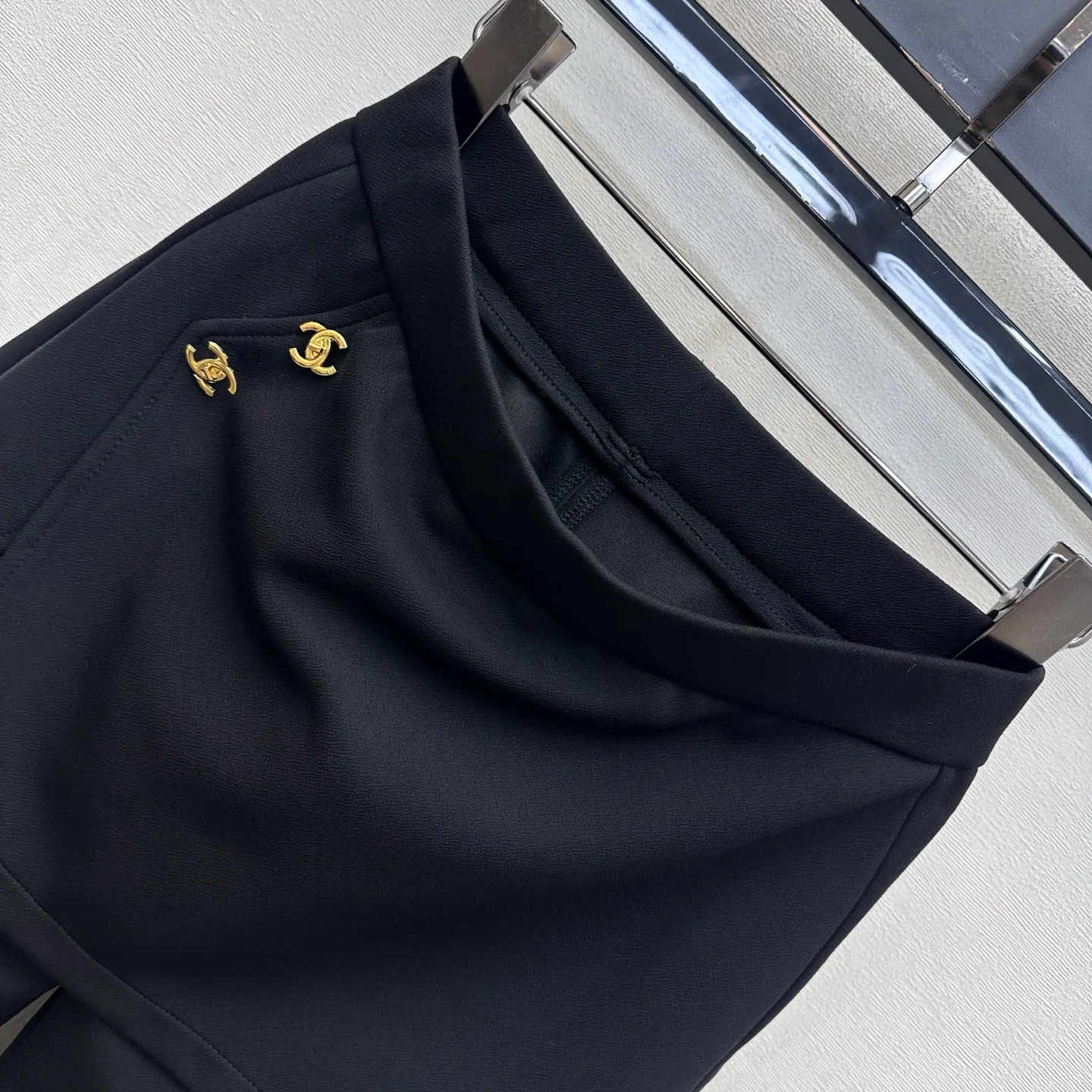 Women's Trousers CHANEL 18181824