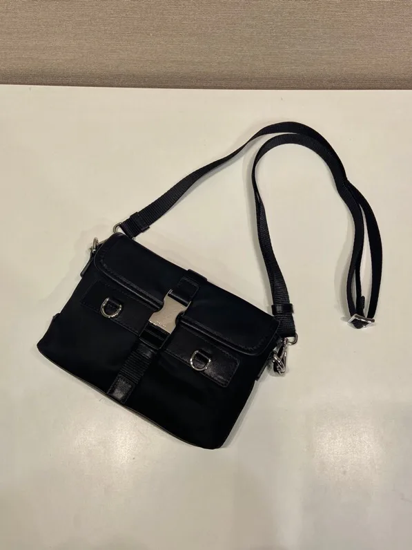 Women's Shoulder Bags PRADA 17483308