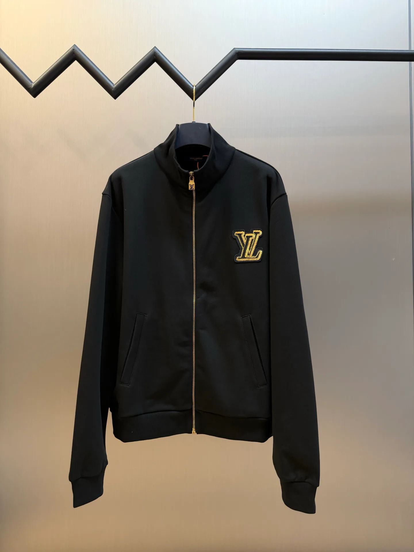Men's Jackets And Down Jackets LOUIS VUITTON 18483200