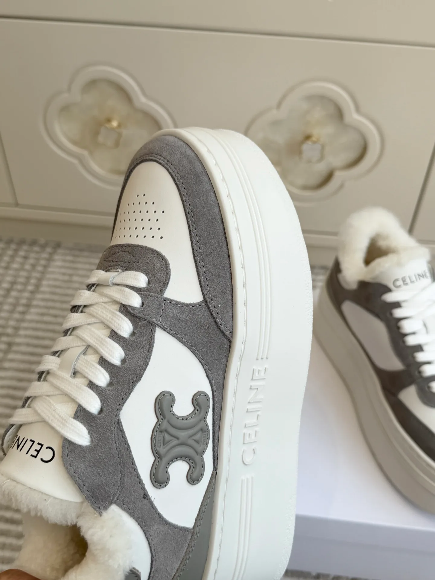 Women's Sneakers CELINE 18511659