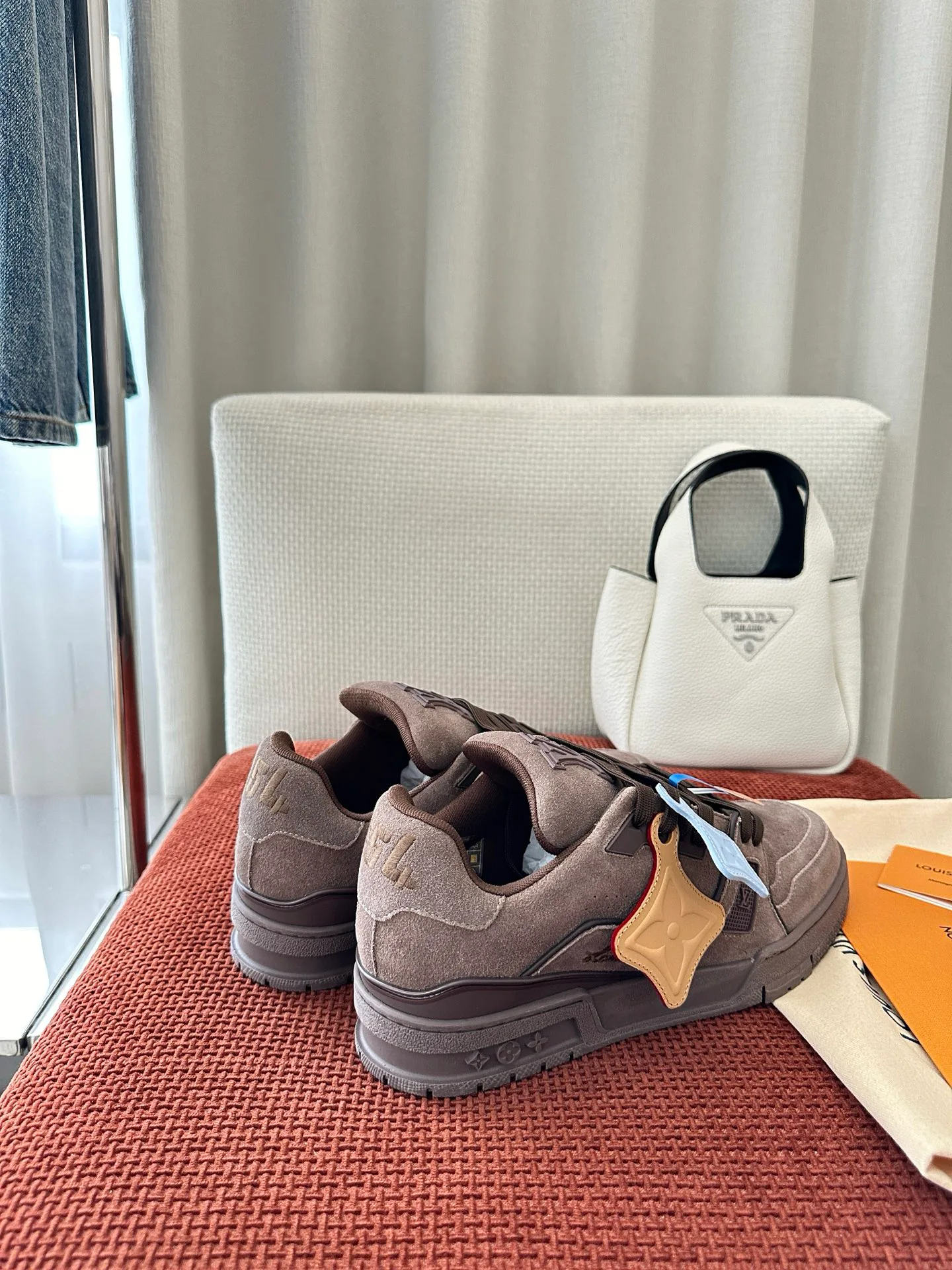 Men's Sneakers LOUIS VUITTON 17449379