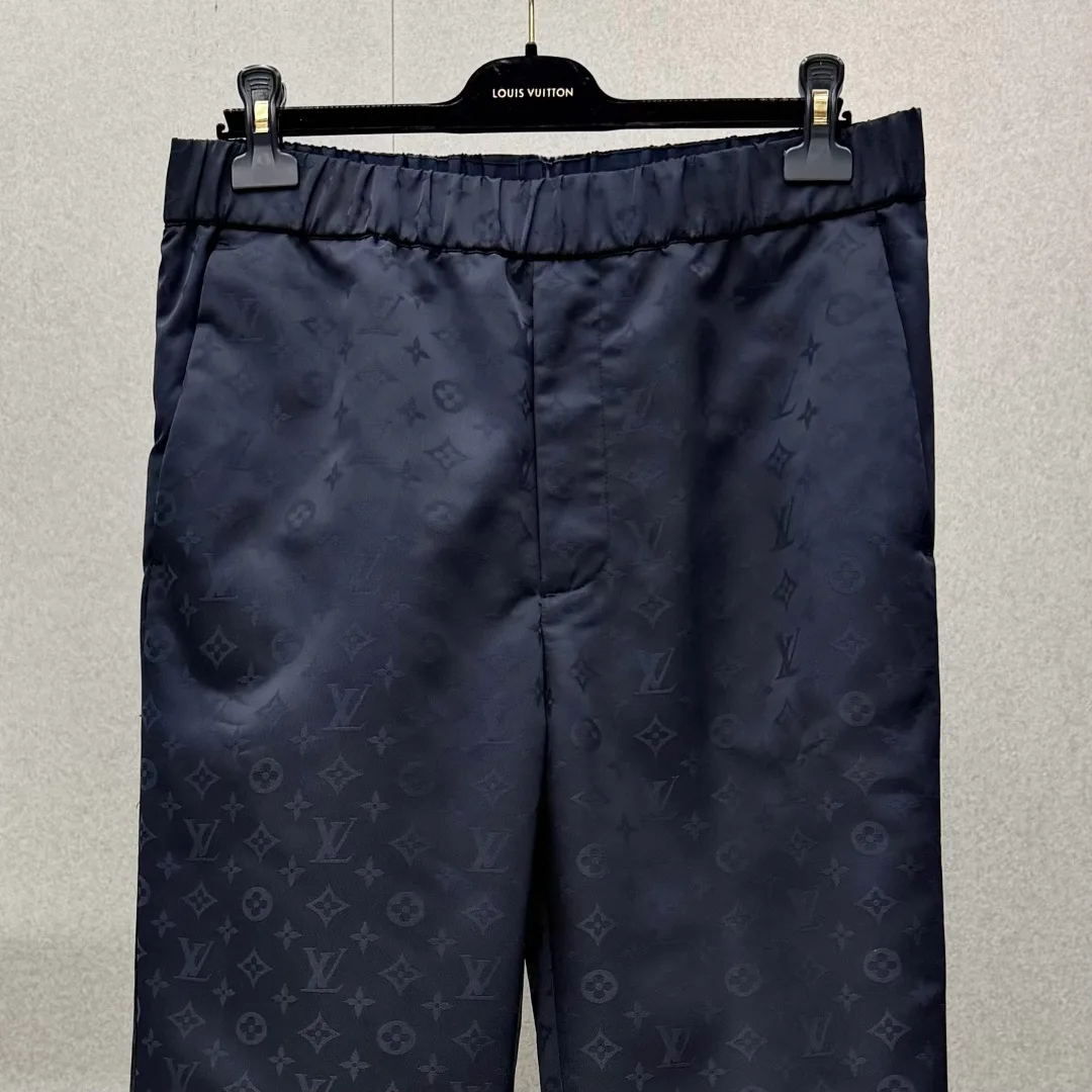 Men's Trousers LOUIS VUITTON 18174038