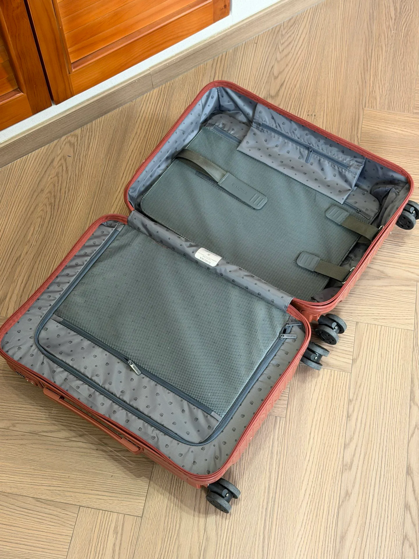 Suitcases RIMOWA 17943633