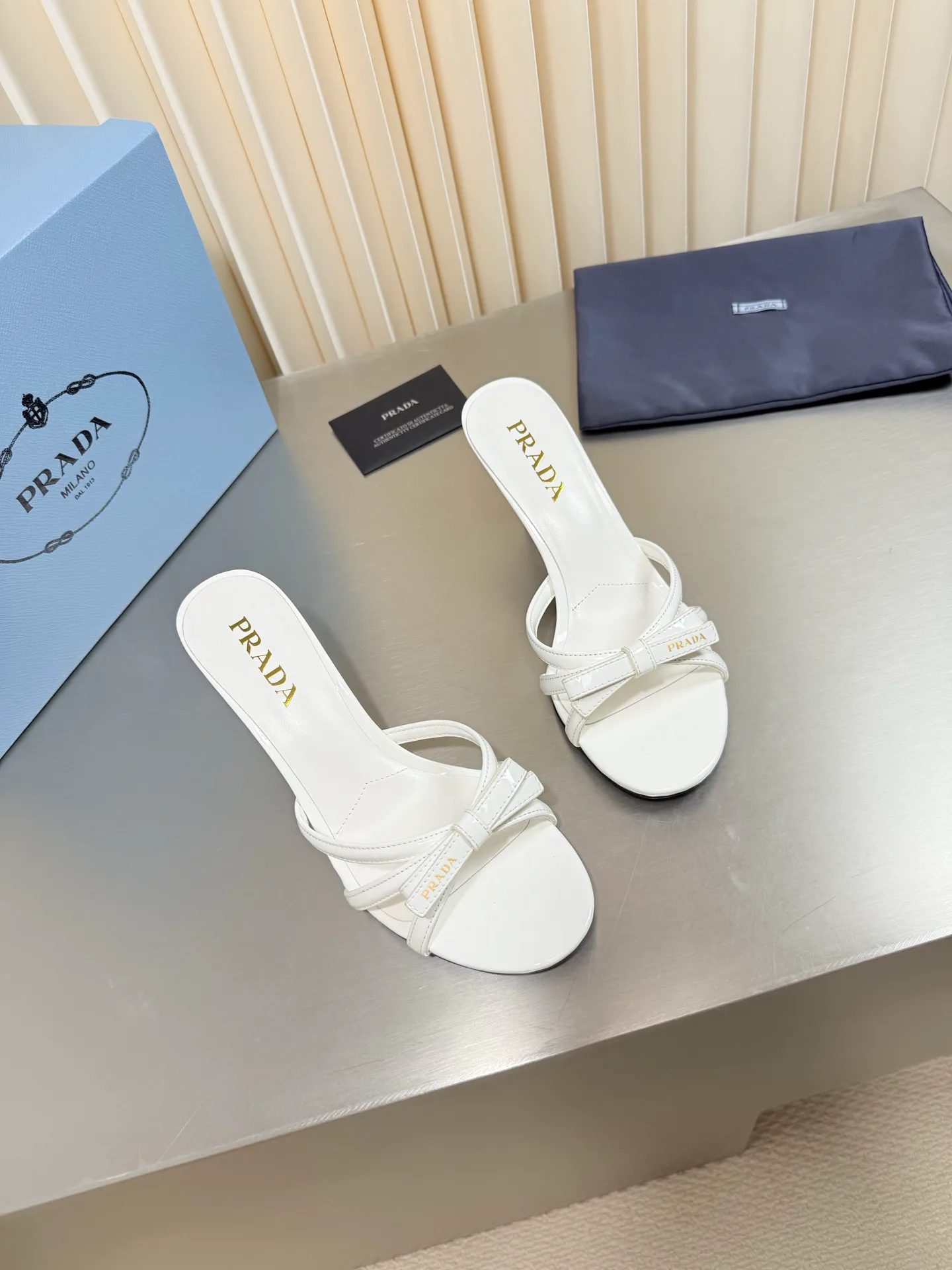 Women's Open-Toe Sandals PRADA 18083096