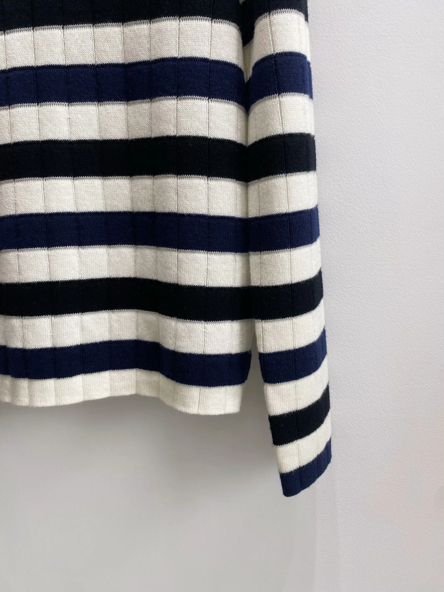 Women's Jumpers And Sweaters CHANEL 17450643