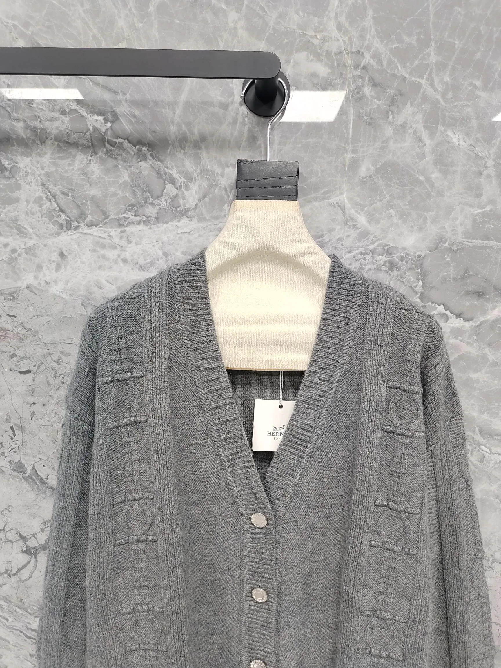 Women's Jumpers And Sweaters HERMES 17368338