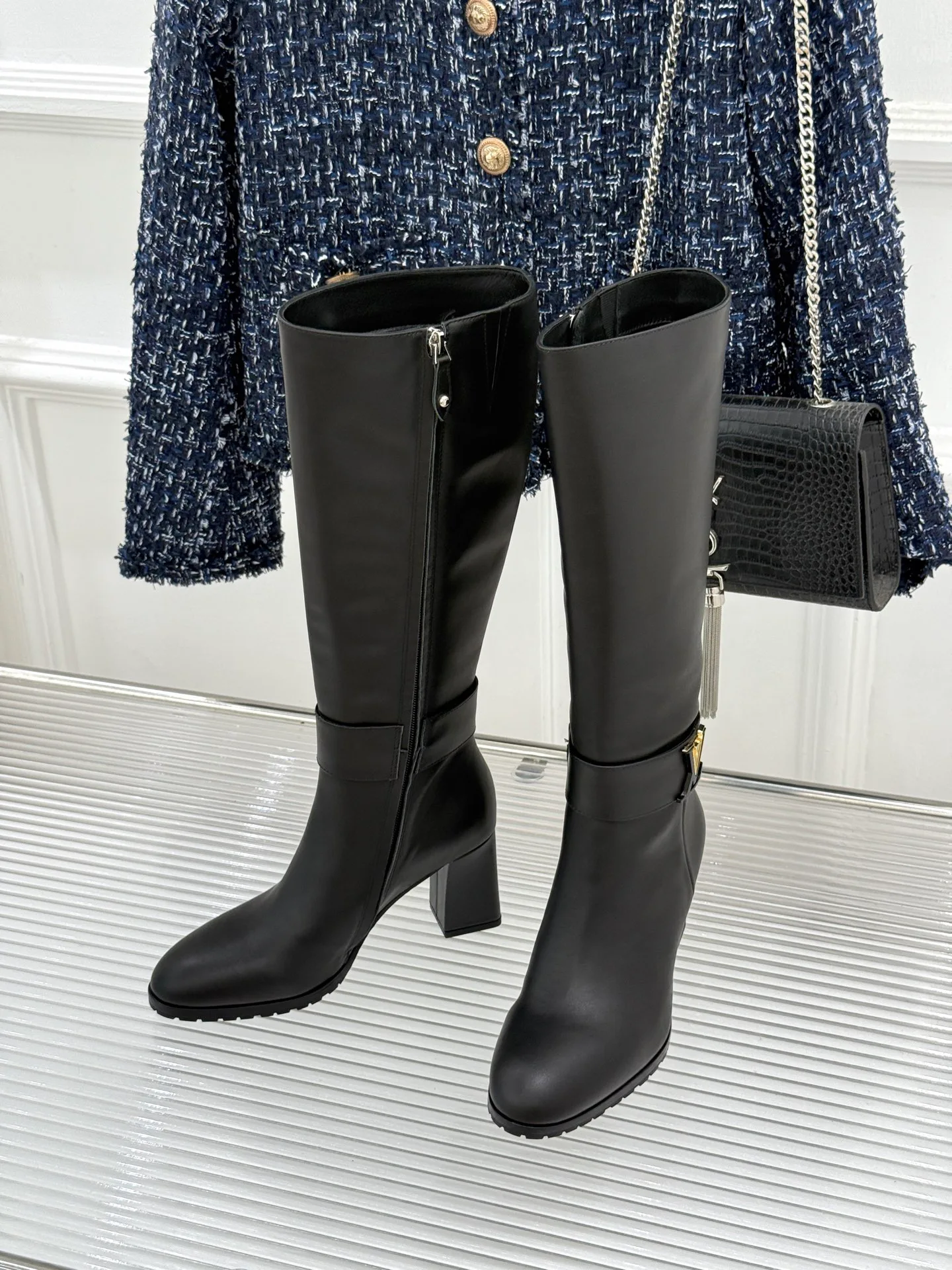 Women's Boots LOUIS VUITTON 18092816
