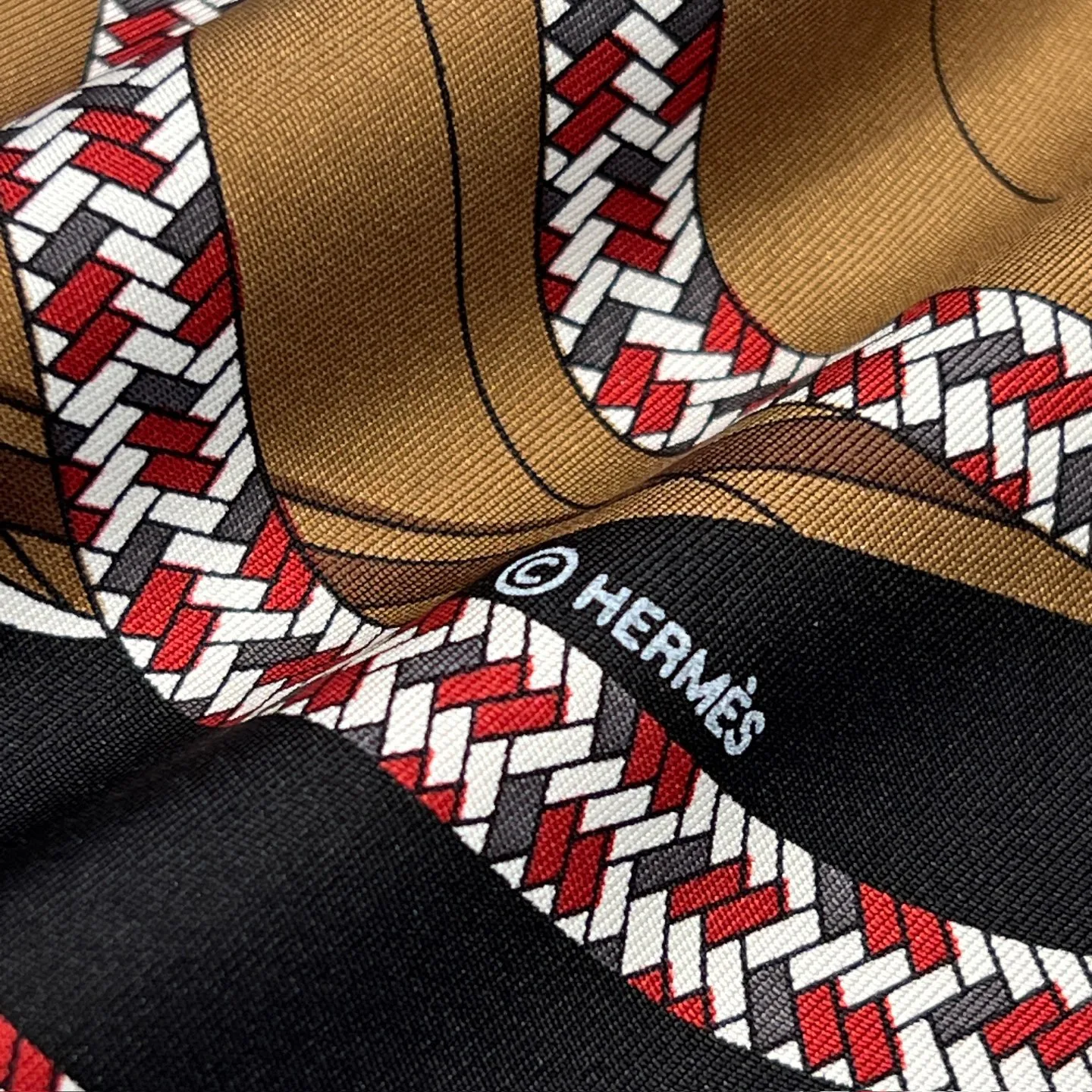 Silk Scarves HERMES 17991436